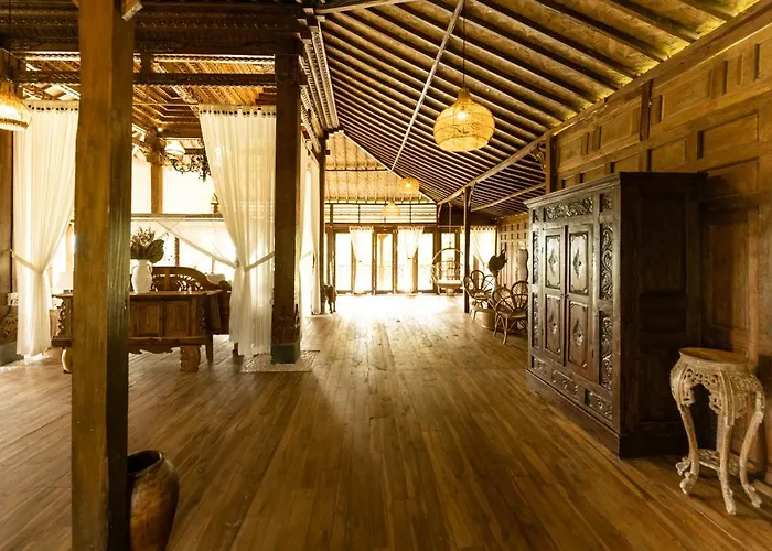 Tanah Damai Hotel