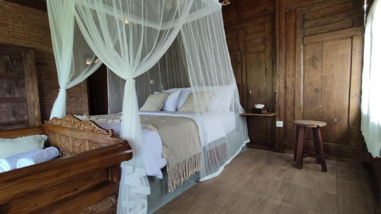 Hotel Tanah Damai